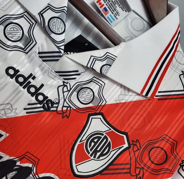 Retro River Plate 95/96 home Soccer Jersey - Image 7