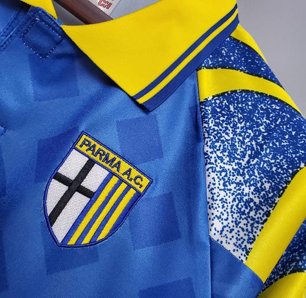 Retro Parma 95/97 Blue Soccer Jersey - Image 5