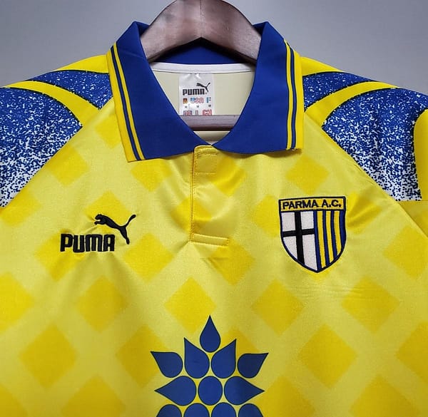 Retro Parma 95/97 Yellow Soccer Jersey - Image 7