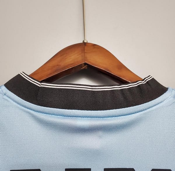 Retro 2001 Argentina Maradona #10 Commemorative Edition Soccer Jersey - Image 4