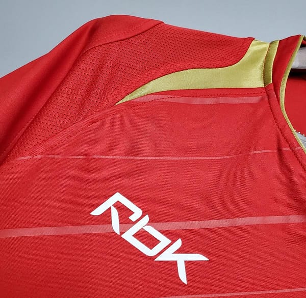 Retro 05/06 Liverpool home Soccer Jersey - Image 5