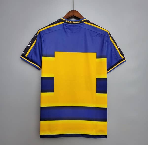Retro Parma 01/02 home Soccer Jersey - Image 2