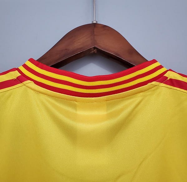 Retro Colombia 1990 home Soccer Jersey - Image 3