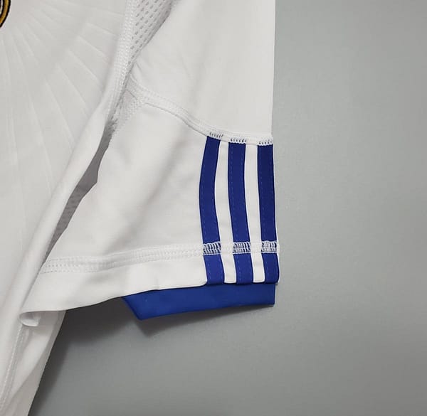 Retro Real Madrid 10/11 home Soccer Jersey - Image 8