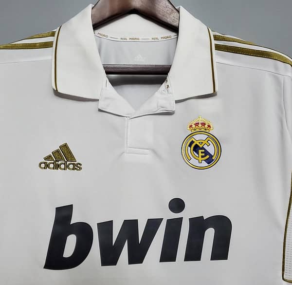 Retro Real Madrid 11/12 home Soccer Jersey - Image 2