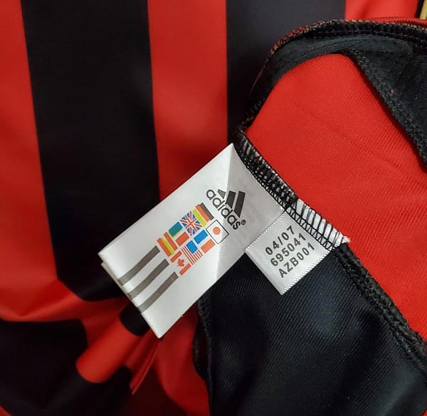 Retro 06/07 AC Milan Long sleeve home Soccer Jersey - Image 4