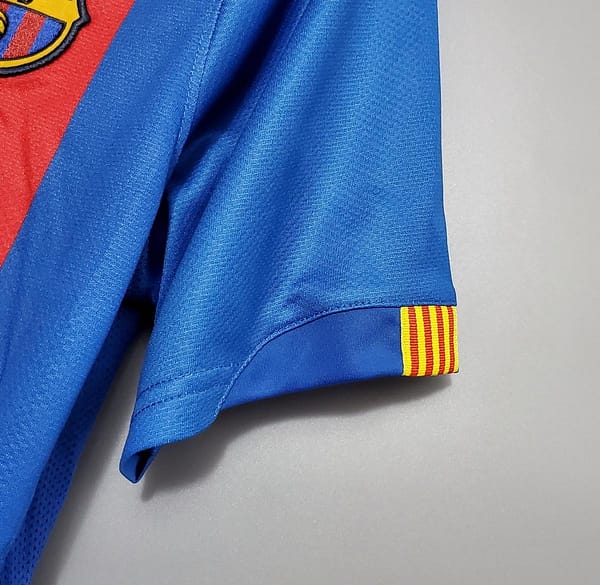 Retro Barcelona 06/07 home Soccer Jersey - Image 6