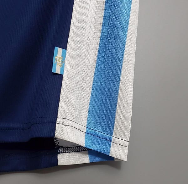 Retro Argentina 1998 away Soccer Jersey - Image 2