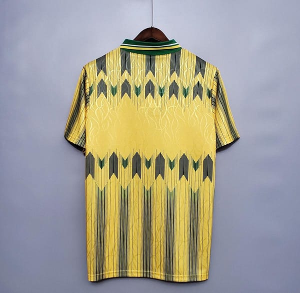 Retro Celtics 91/92 away Soccer Jersey - Image 9