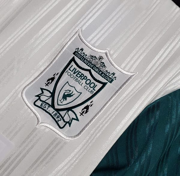 Retro 95/96 Liverpool away Soccer Jersey - Image 8