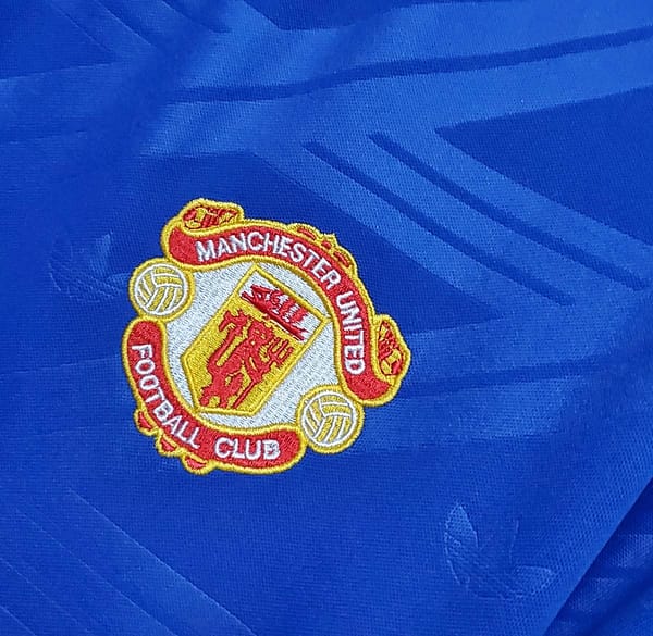 Retro 86/88 Manchester United third away Soccer Jersey - Image 7