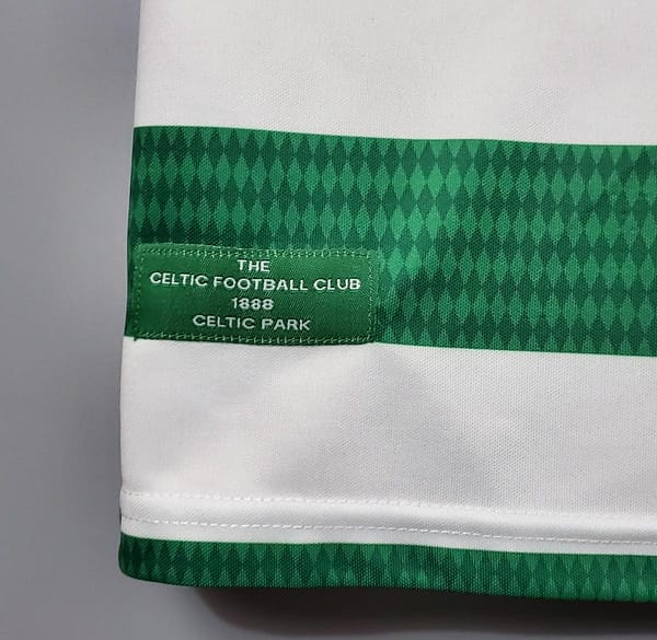 Retro 98/99 Celtic home Soccer Jersey - Image 6