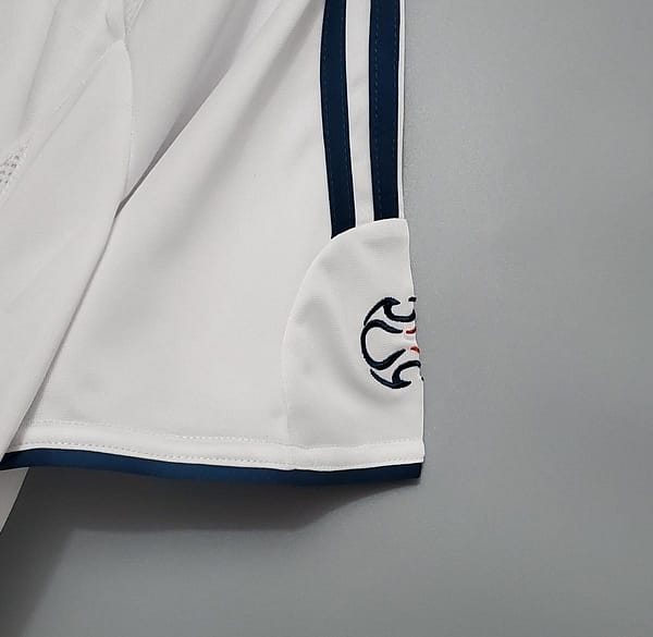 Retro 06/07 Liverpool away Soccer Jersey - Image 7
