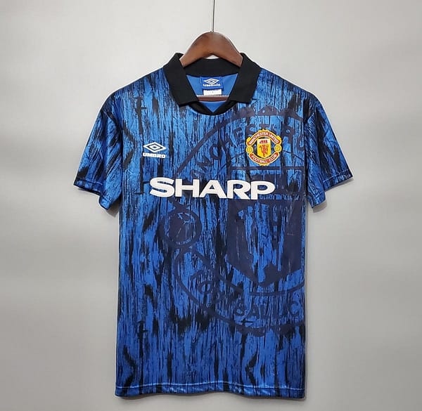 Retro 92/93 Manchester United in the away Soccer Jersey