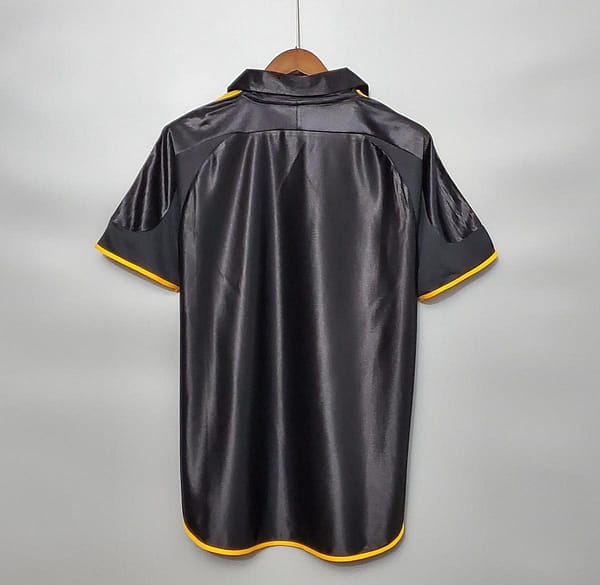 Retro 99/00 Real Madrid Third Black Jersey - Image 9
