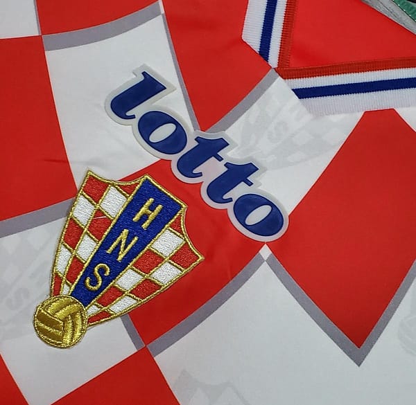 Retro 1998 Croatia away Soccer Jersey - Image 8