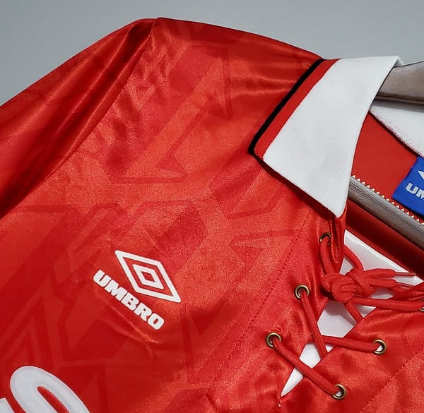 Retro 92/94 Manchester United home Soccer Jersey - Image 6
