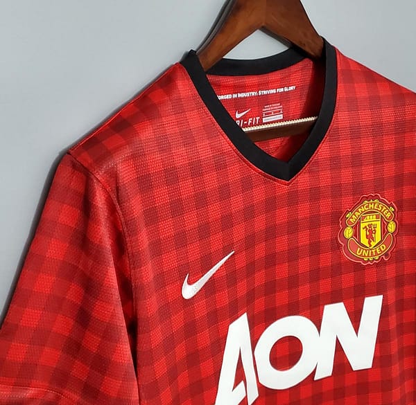 Retro 12/13 Manchester United home Soccer Jersey - Image 5