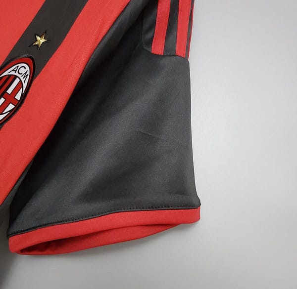 Retro 09/10 AC Milan home Soccer Jersey - Image 7