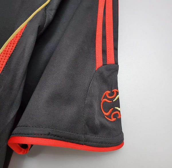 Retro 2006 AC Milan third away Soccer Jersey - Image 7