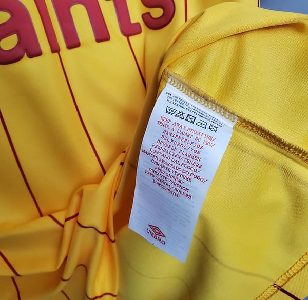Retro 1984 Liverpool away Soccer Jersey - Image 4
