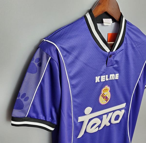 Retro Real Madrid 97/98 away Soccer Jersey - Image 3