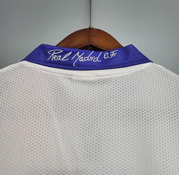 Retro Real Madrid 97/98 home Soccer Jersey - Image 2