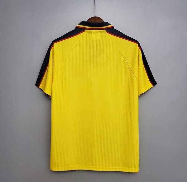 Retro Scotland 96/98 Yellow Soccer Jersey - Image 2