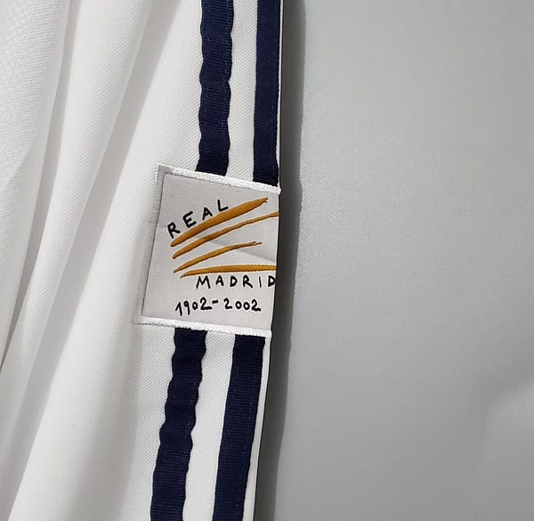 Retro Long Sleeve 01/02 Real Madrid Home Champion league Jersey (No Sponsor) - Image 5