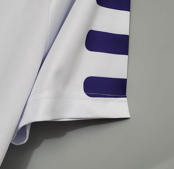 Retro 98/99 Fiorentina Away White Jersey - Image 5