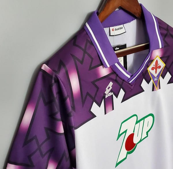 Retro 92/93 Fiorentina away Soccer Jersey - Image 3