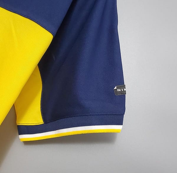 Retro Boca Juniors 1999 home Soccer Jersey - Image 8