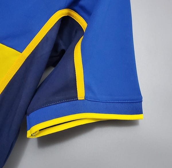 Retro 01/02 Boca Juniors Home Jersey - Image 7