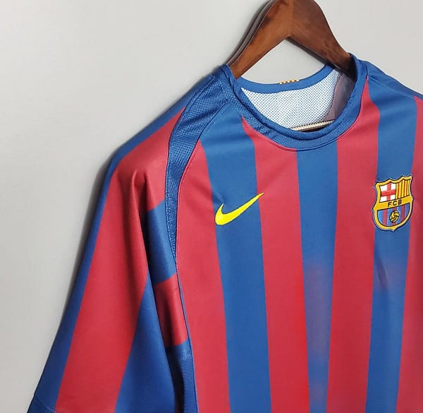 Retro Barcelona 2006 UEFA Champions League Home Soccer Jersey - Image 9