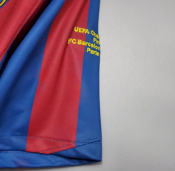 Retro Barcelona 2006 UEFA Champions League Home Soccer Jersey - Image 11