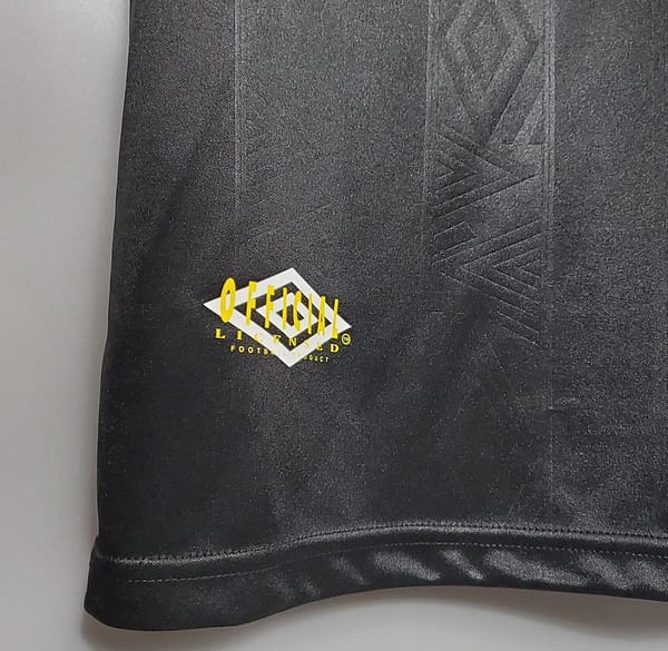 Retro 93/95 Manchester United away Soccer Jersey - Image 7