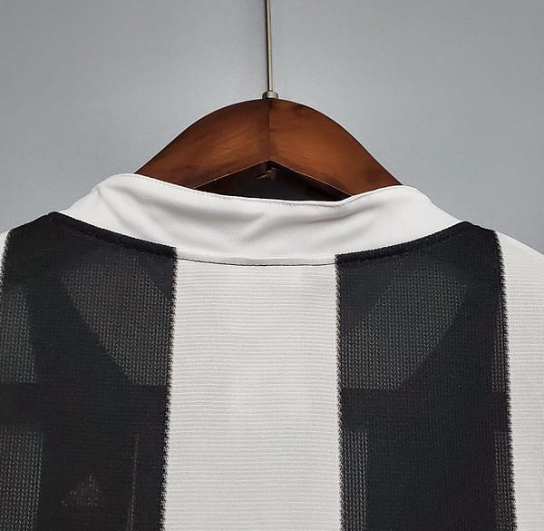 Retro 95/97 Newcastle United home Soccer Jersey - Image 3