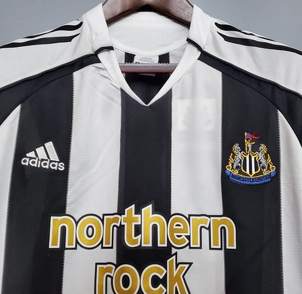 Retro 05/06 Newcastle United home Soccer Jersey - Image 6