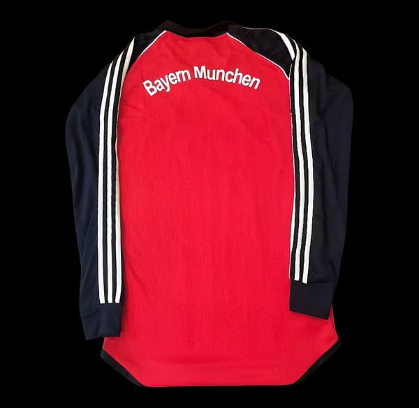Retro 01/02 Bayern Munich Home Long Sleeve Jersey - Image 2