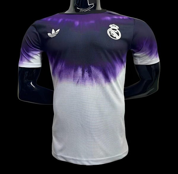 Player Version 24/25 Real Madrid Adidas Trefoil Purple/White Pre-Match Jersey