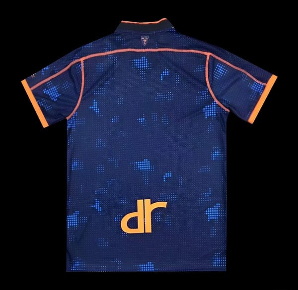 24/25 Leece Third Jersey - Image 2