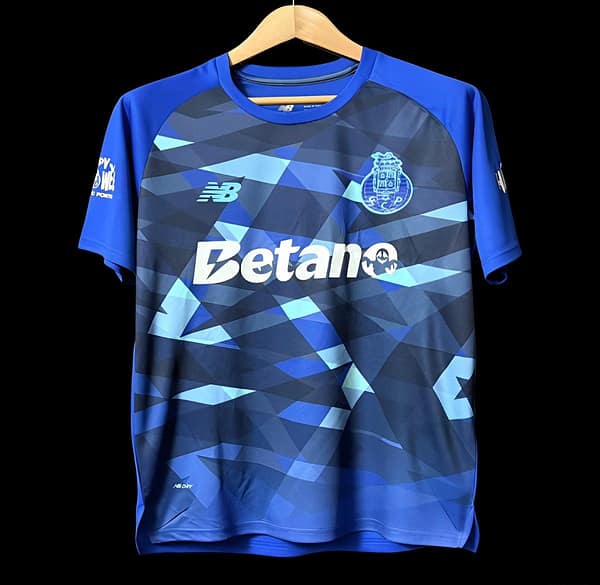24/25 FC Porto Halloween Pre-Match Jersey