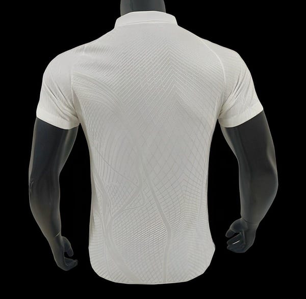 Player Version 24/25 Real Madrid White Dragon Special Jersey - Image 2