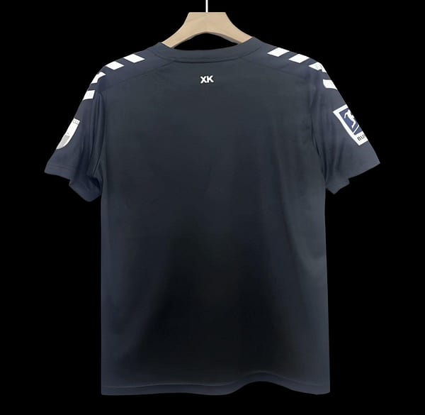25/26 1. FC Magdeburg Memorial Special Black Jersey - Image 2