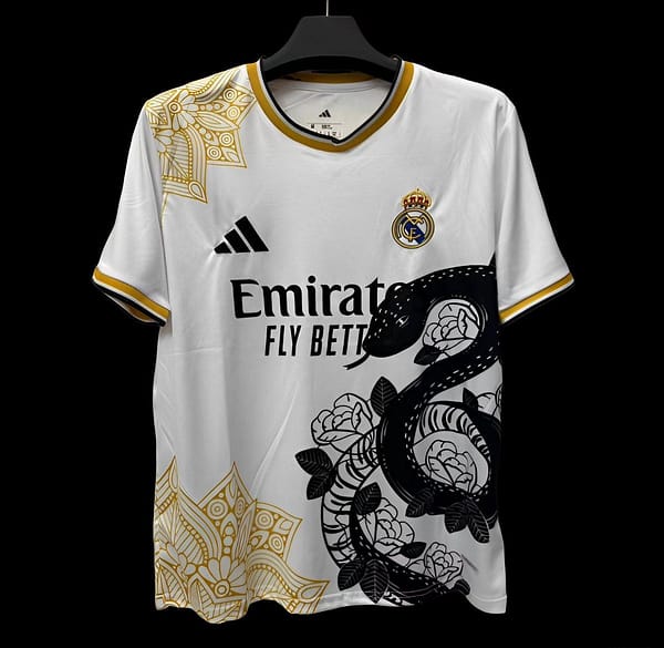 25/26 Real Madrid Purple Special Snake Pattern Jersey