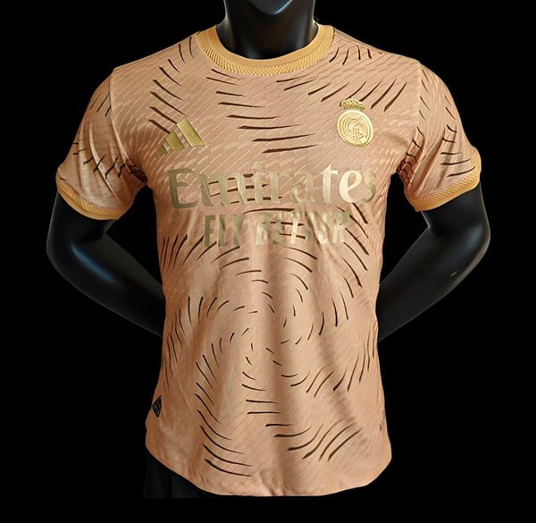 Player Version 24/25 Real Madrid Golden Special Jersey