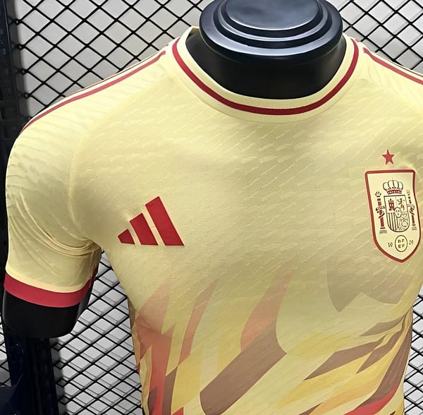 Player Version 2024 Spain Yellow Special Jersey - Image 2
