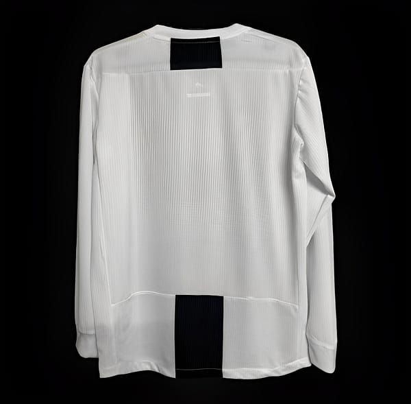 Player Version Retro 18/19 Juventus Home Long Sleeve Jersey - Image 3
