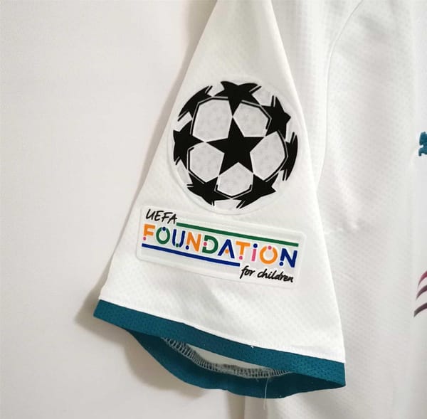 Retro 21/22 Manchester City Away White Jersey - Image 6