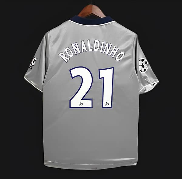 Retro 99/00 PSG Away Grey Jersey Worn By Ronaldinho - Image 2